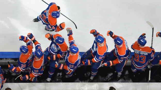 776331343_AD068_Panthers_v_Oilers